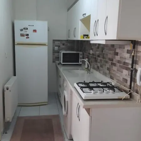 Apartment Guerbuez Konaklama *